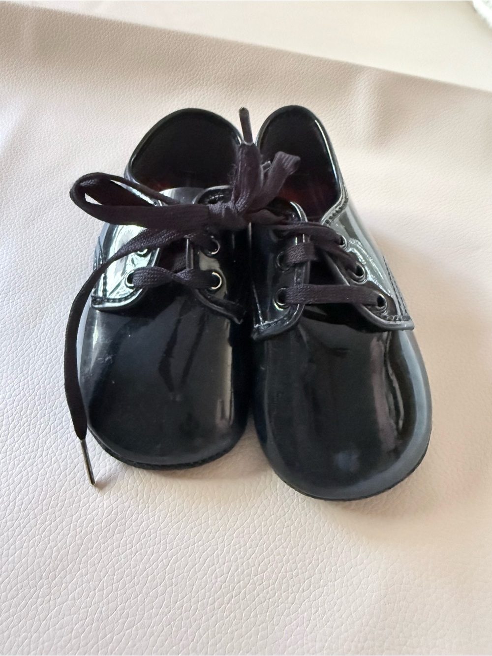 3 for $25 Vintage Patent Lace-Up Baby Shoes in Black